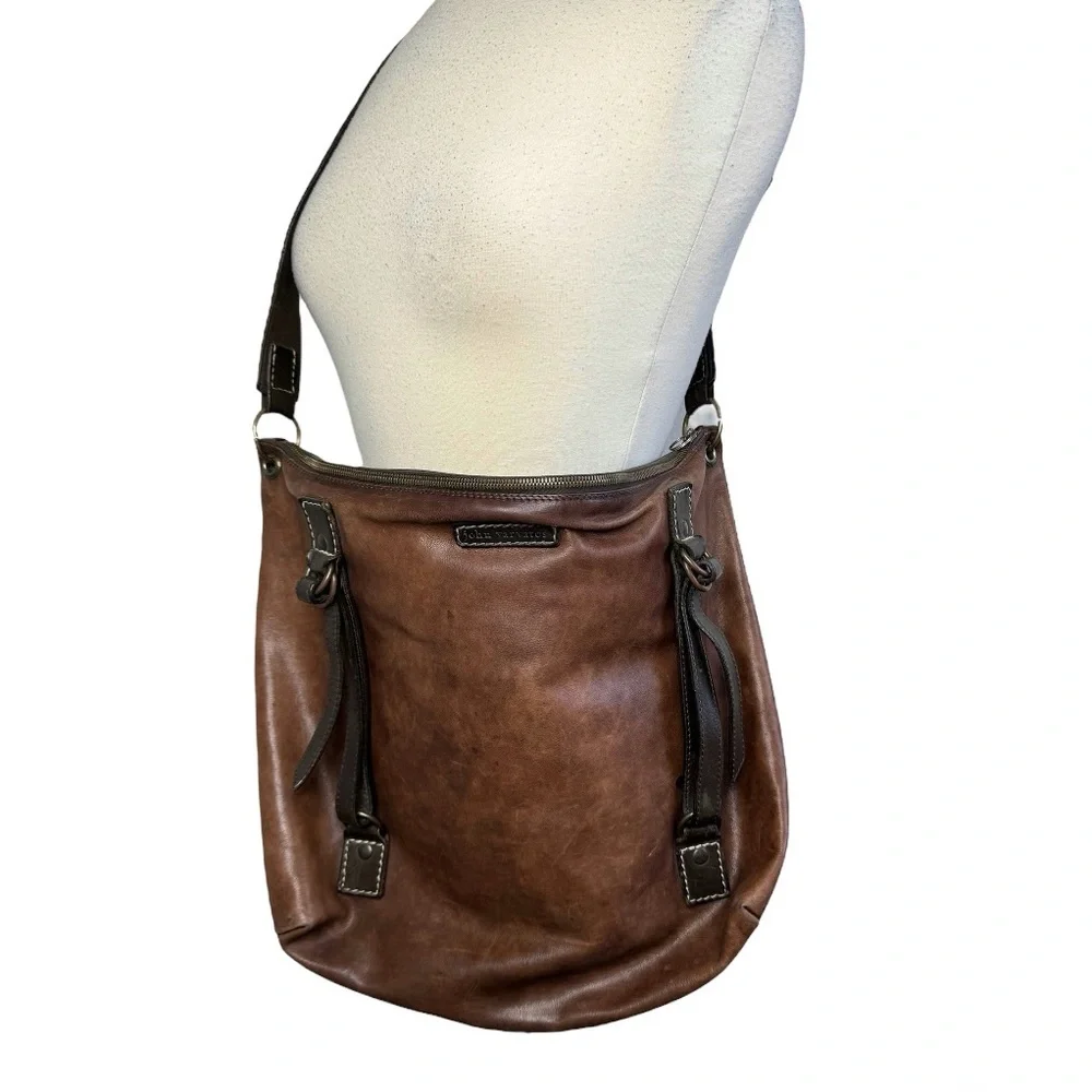 JOHN VARAVATOS Italian Leather Messenger Bag - Picture 16 of 16